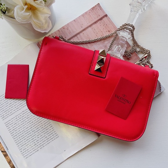 Valentino Vitello Medium Glam Lock Rockstud Flap Red - Picture 3 of 7